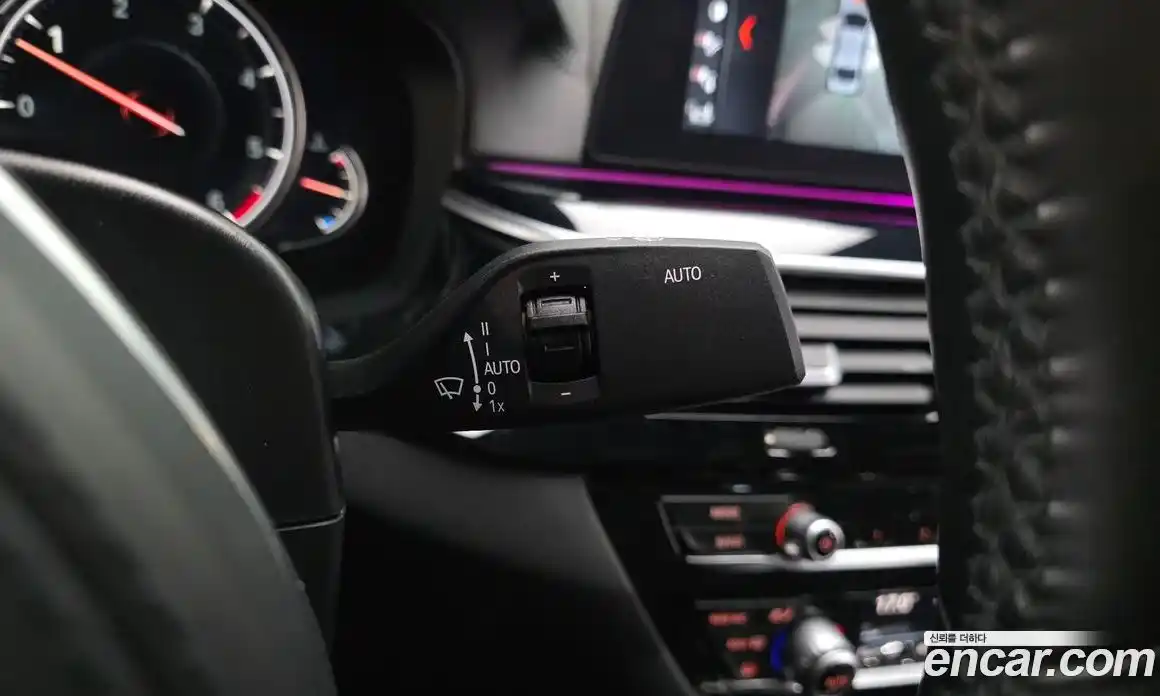 BMW 5-Series 2018 3.0 гидро, фото 27