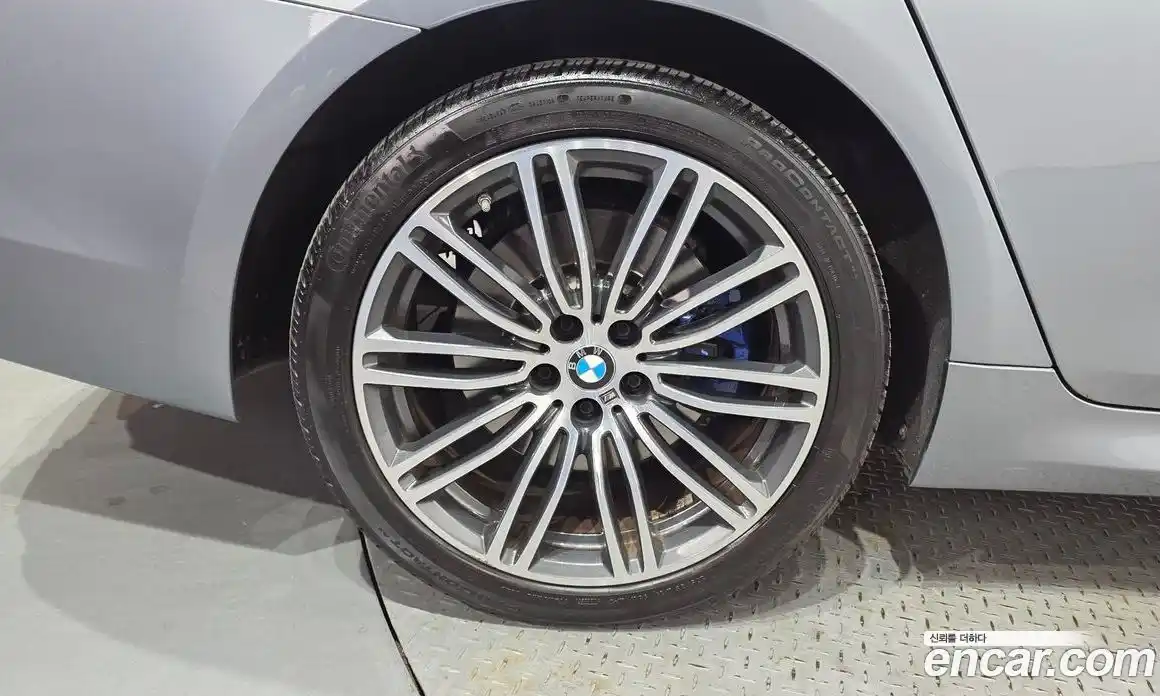 BMW 5-Series 2018 3.0 гидро, фото 5