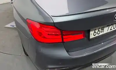 BMW 5-Series 2018 3.0 гидро, миниатюра 9