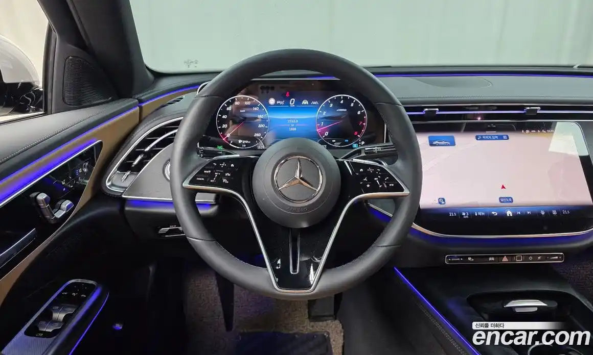 Mercedes-Benz E-Class 2025 2.0 гидро, фото 13