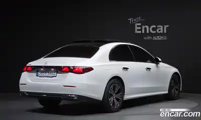 Mercedes-Benz E-Class 2025 2.0 гидро, миниатюра 2