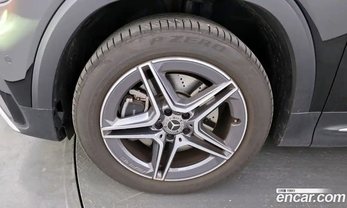 Mercedes-Benz GLB-Class 2025 2.0 гидро, фото 5