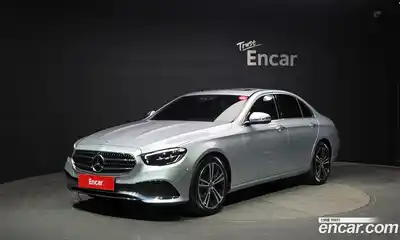 Mercedes-Benz E-Class, 2022