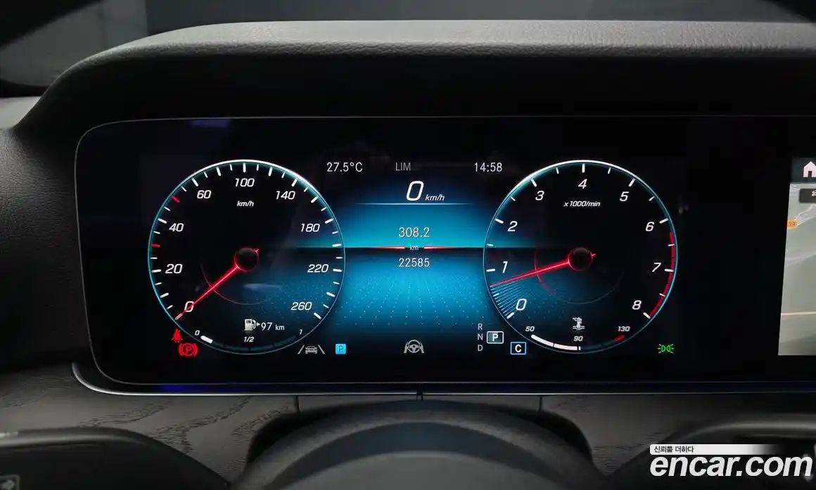 Mercedes-Benz E-Class 2022 2.0 гидро, фото 11