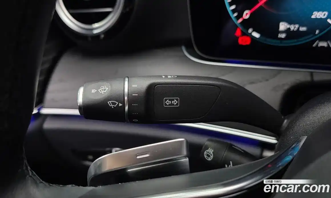 Mercedes-Benz E-Class 2022 2.0 гидро, фото 29