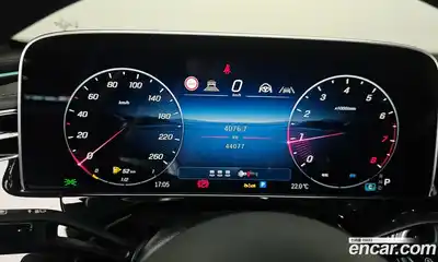 Mercedes-Benz E-Class 2024 2.0 гидро, миниатюра 11
