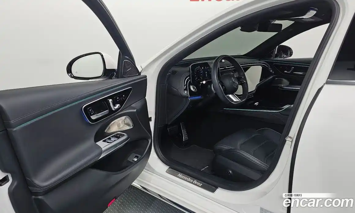 Mercedes-Benz E-Class 2024 2.0 гидро, фото 13