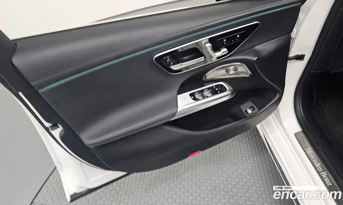 Mercedes-Benz E-Class 2024 2.0 гидро, фото 14
