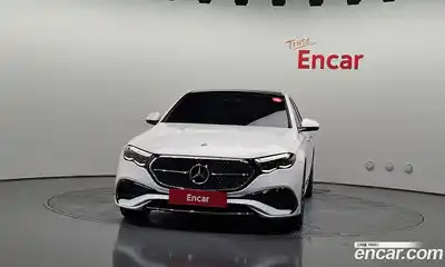 Mercedes-Benz E-Class 2024 2.0 гидро, миниатюра 3