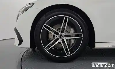 Mercedes-Benz E-Class 2024 2.0 гидро, миниатюра 5
