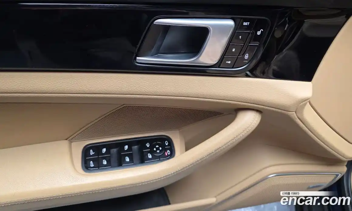 Porsche Panamera 2018 3.0 автомат (гидро), фото 14