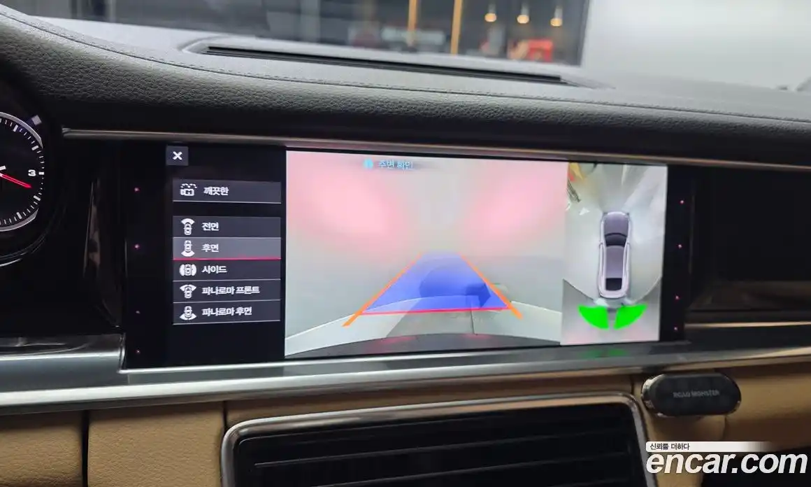 Porsche Panamera 2018 3.0 автомат (гидро), фото 17