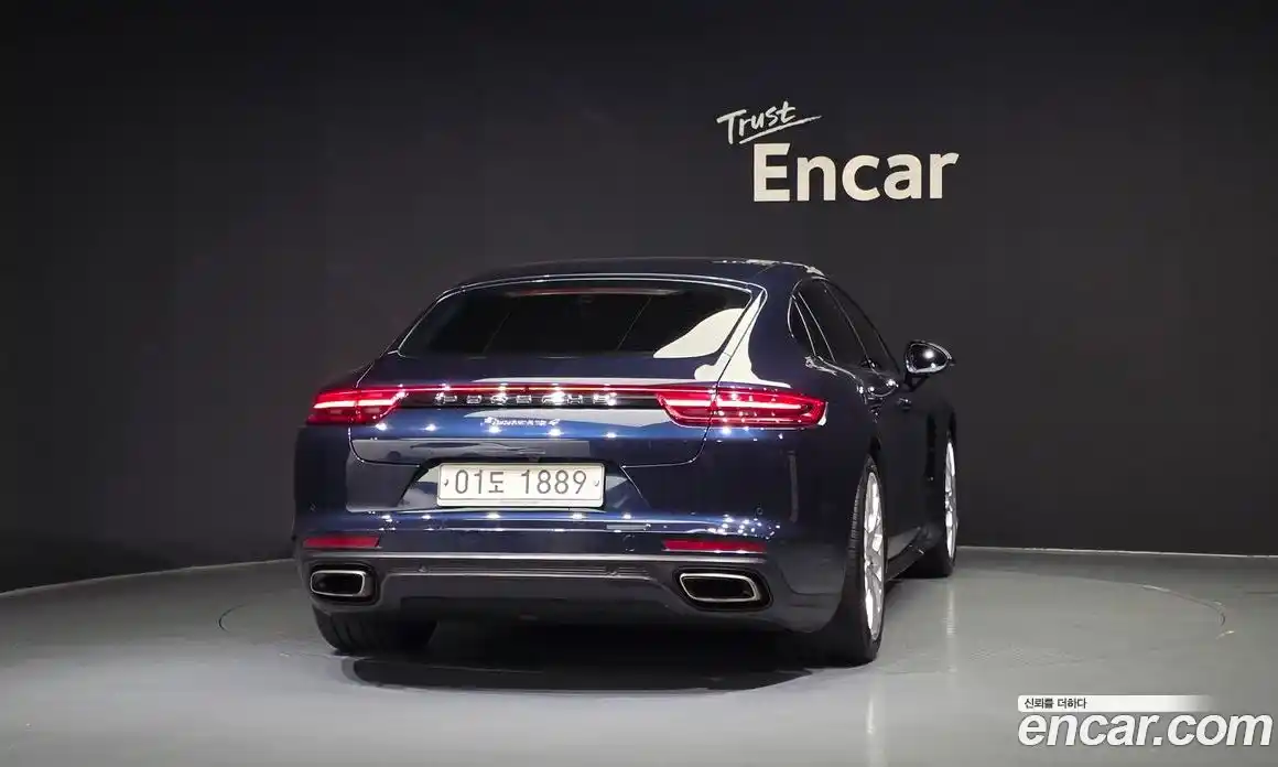 Porsche Panamera 2018 3.0 автомат (гидро), фото 4