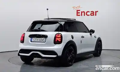 Mini Cooper 2024 2.0 автомат (гидро), миниатюра 2