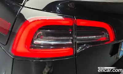 Tesla Model 3 2021 0.2 гидро, миниатюра 9