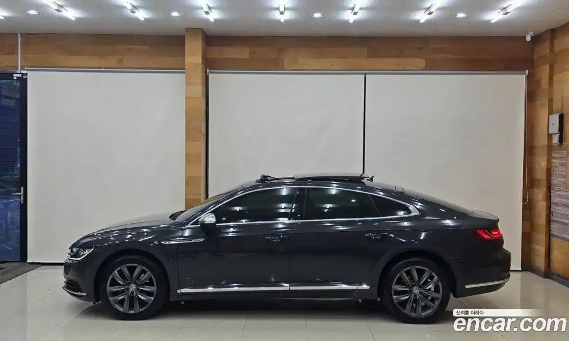 Volkswagen Arteon 2020 2.0 автомат (гидро), фото 5