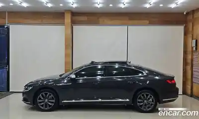 Volkswagen Arteon 2020 2.0 автомат (гидро), миниатюра 5