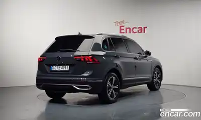 Volkswagen Tiguan 2021 2.0 автомат (гидро), миниатюра 2