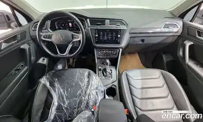 Volkswagen Tiguan 2021 2.0 автомат (гидро), миниатюра 7