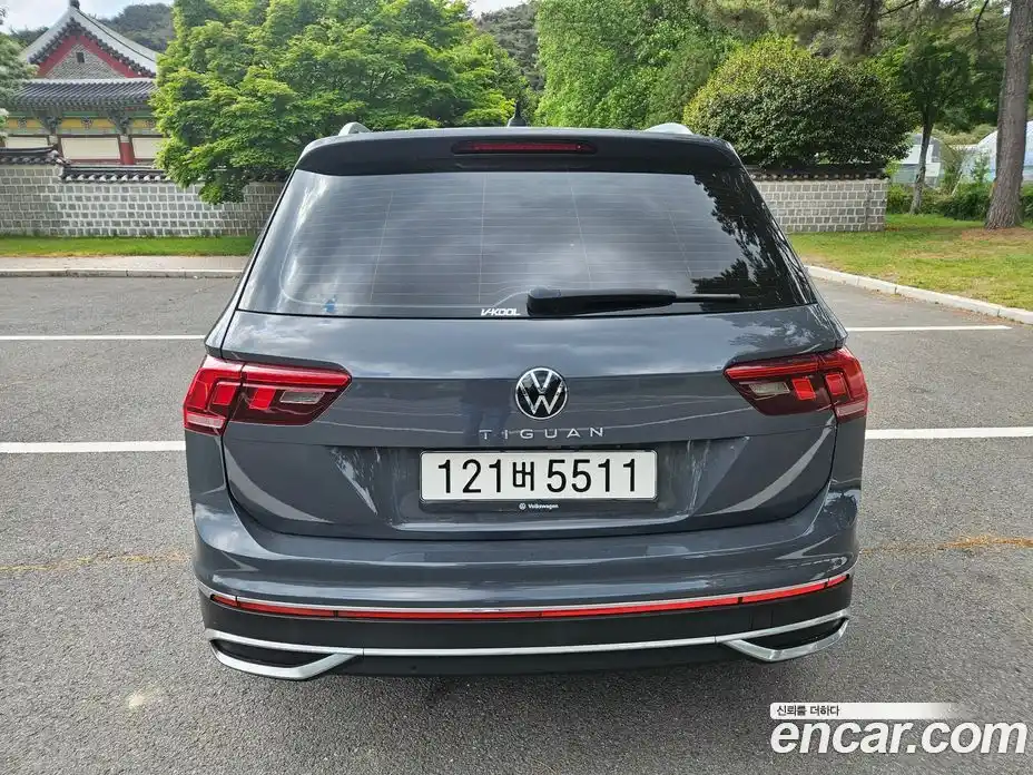 Volkswagen Tiguan 2021 2.0 автомат (гидро), фото 4