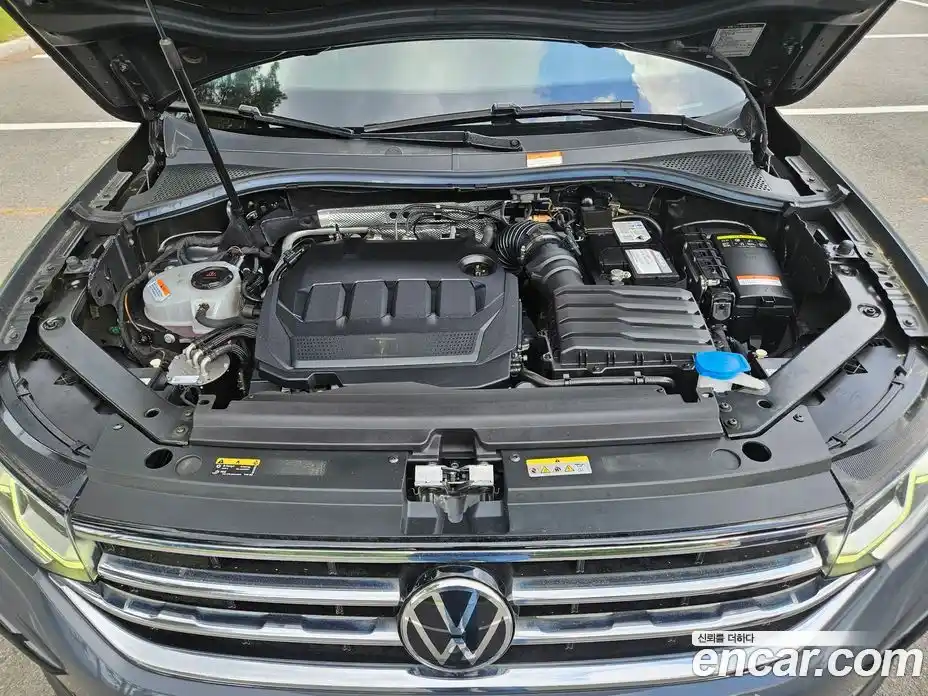 Volkswagen Tiguan 2021 2.0 автомат (гидро), фото 6