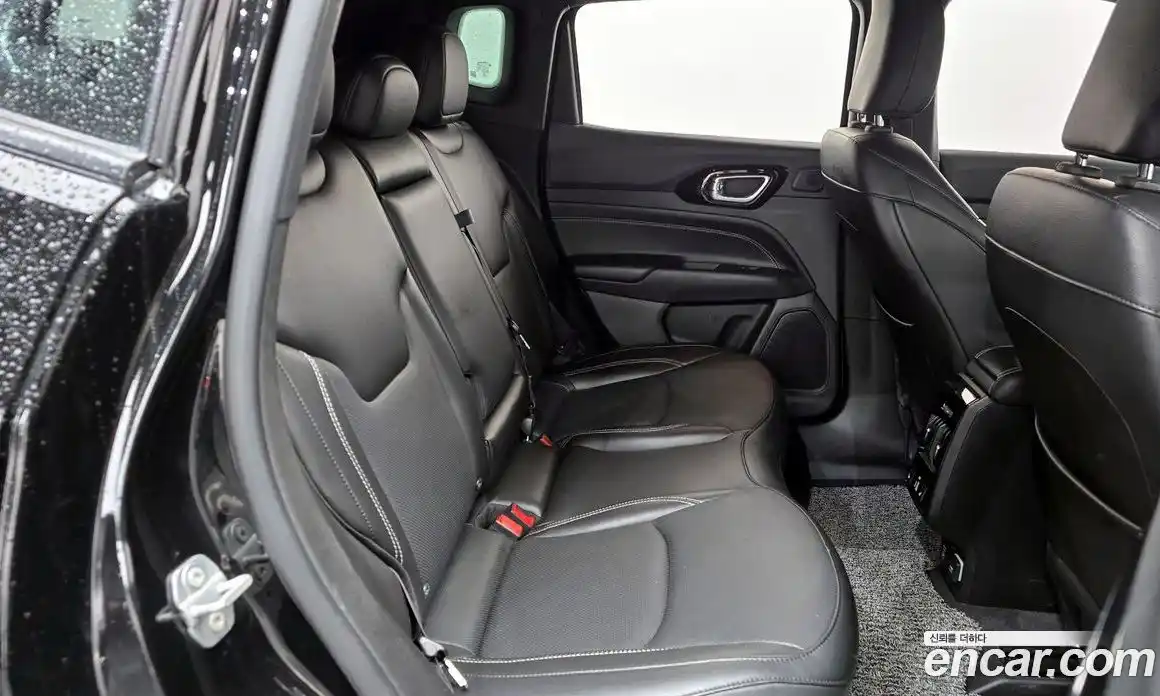 Jeep Compass 2022 2.4 автомат (гидро), фото 17