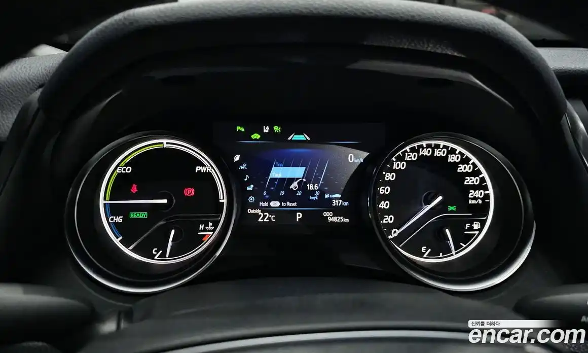 Toyota Camry 2018 2.5 гидро, фото 11