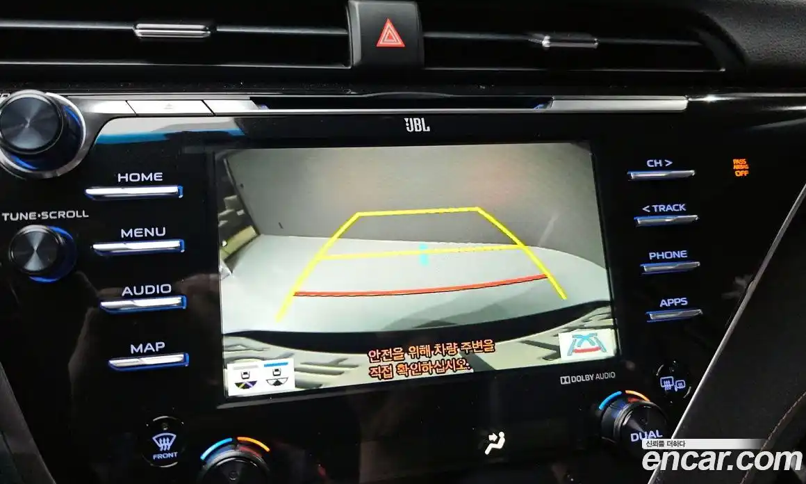Toyota Camry 2018 2.5 гидро, фото 20