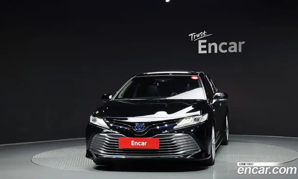 Toyota Camry 2018 2.5 гидро, фото 3