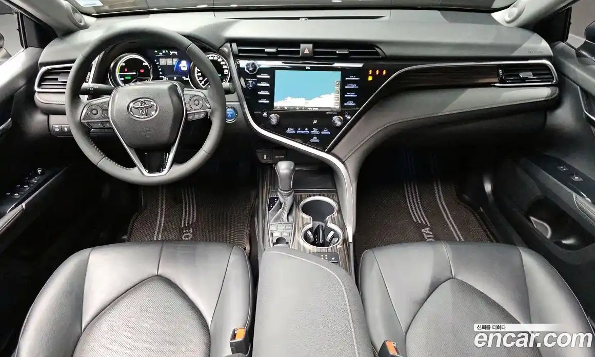 Toyota Camry 2018 2.5 гидро, фото 10