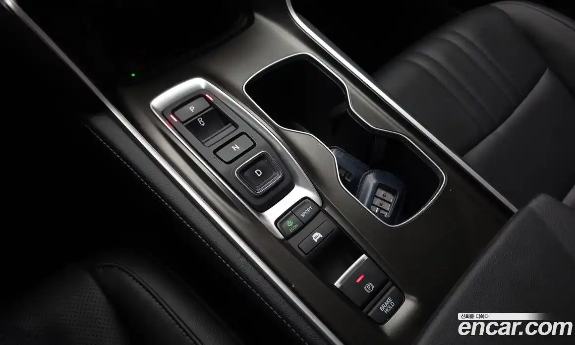 Honda Accord 2022 2.0 автомат (гидро), фото 12