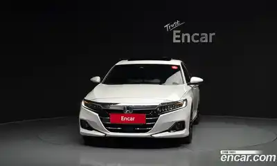 Honda Accord 2022 2.0 автомат (гидро), миниатюра 3