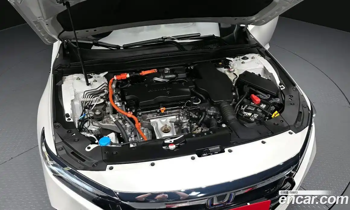 Honda Accord 2022 2.0 автомат (гидро), фото 6
