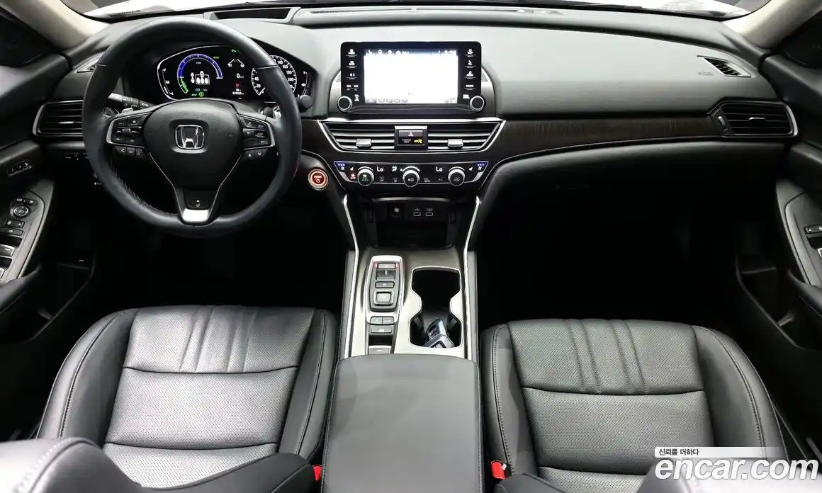Honda Accord 2022 2.0 автомат (гидро), фото 10
