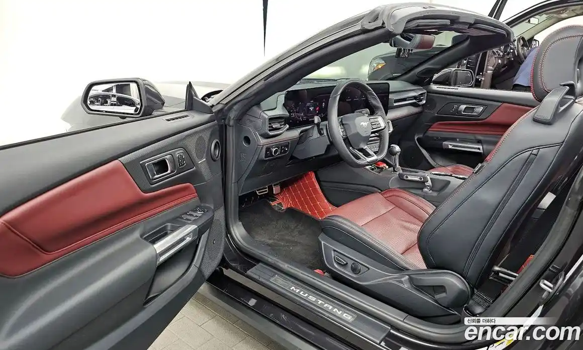 Ford Mustang 2024 5.0 автомат (гидро), фото 13
