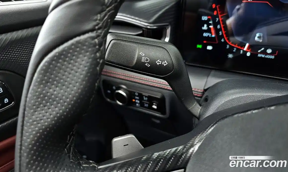Ford Mustang 2024 5.0 автомат (гидро), фото 29