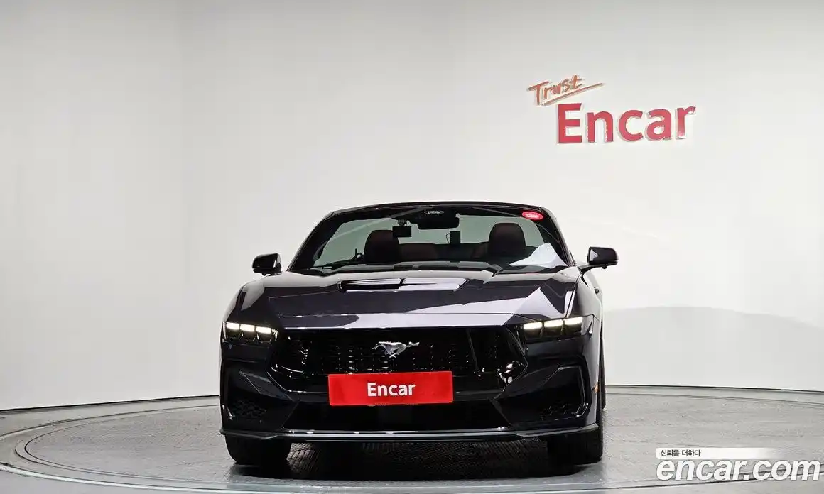 Ford Mustang 2024 5.0 автомат (гидро), фото 3