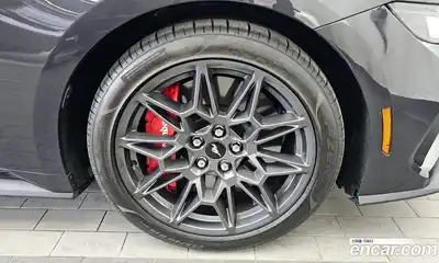 Ford Mustang 2024 5.0 автомат (гидро), миниатюра 7