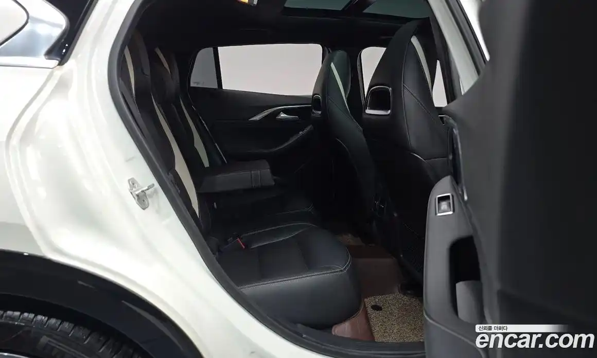 Infiniti Q30 2017 2.0 гидро, фото 17