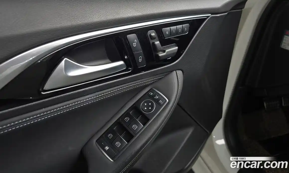 Infiniti Q30 2017 2.0 гидро, фото 26