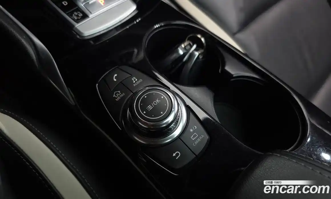 Infiniti Q30 2017 2.0 гидро, фото 32