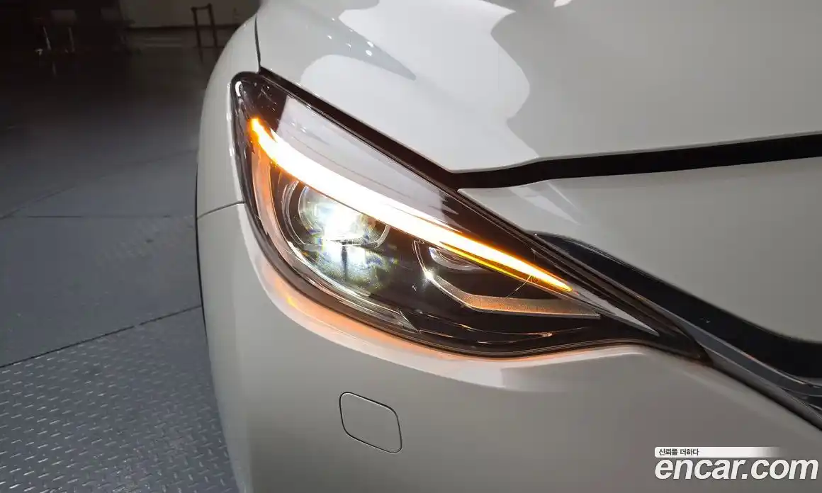 Infiniti Q30 2017 2.0 гидро, фото 7