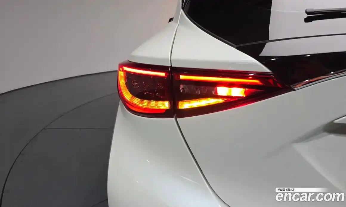 Infiniti Q30 2017 2.0 гидро, фото 8