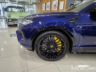 Lamborghini Urus 2025 4.0 гидро, миниатюра 5