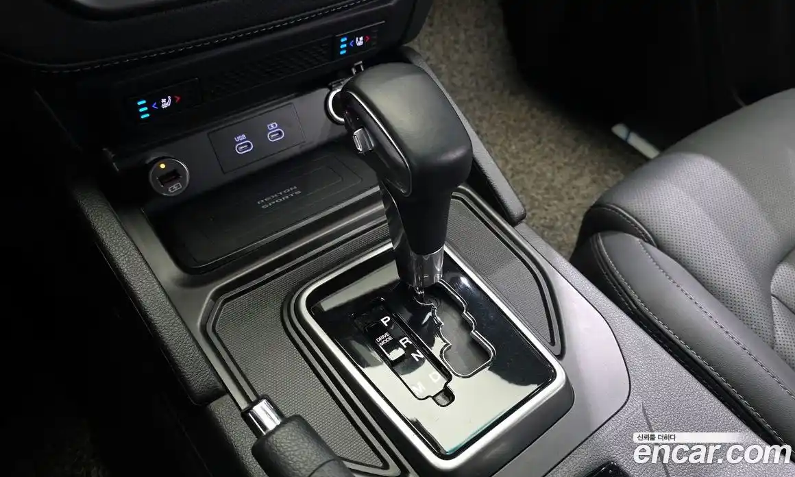 SsangYong Rexton 2023 2.2 автомат (гидро), фото 9