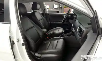 Kia Stonic 2020 1.4 автомат (гидро), миниатюра 10