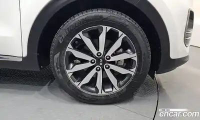 Kia Sportage 2017 2.0 автомат (гидро), миниатюра 5