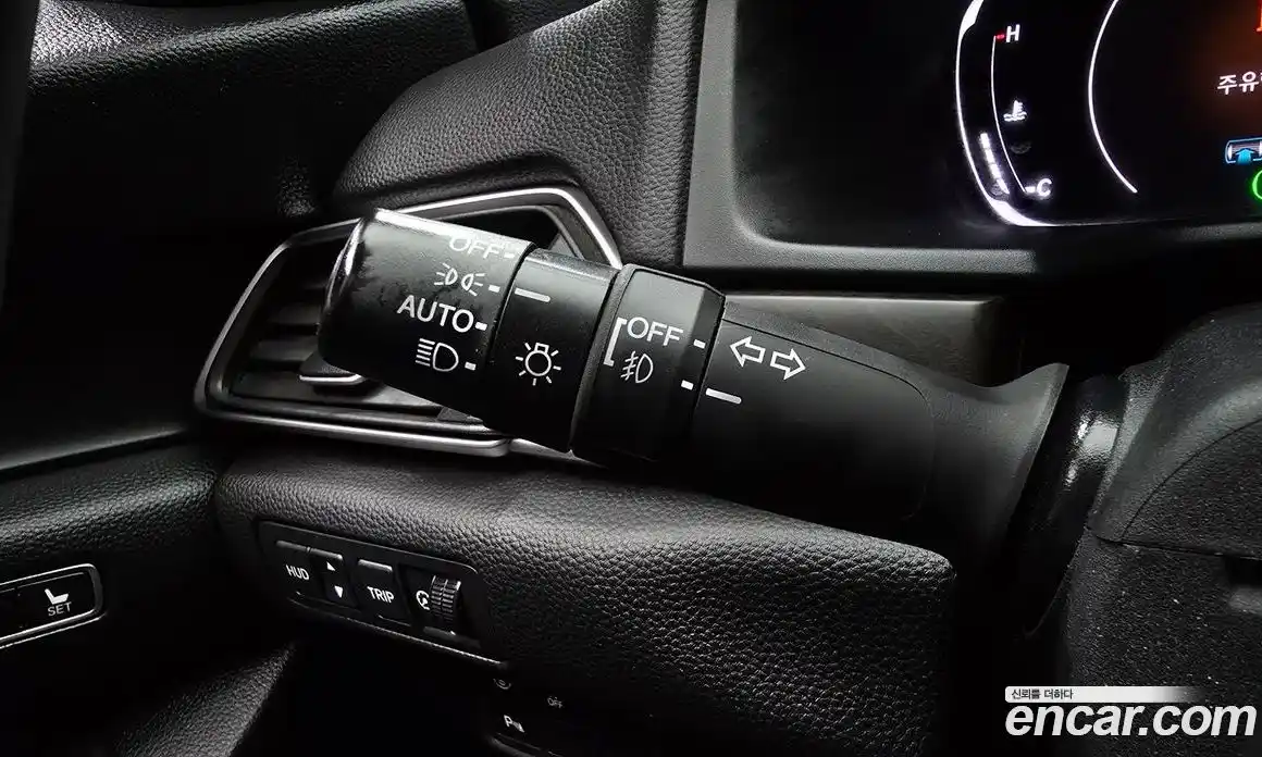 Honda Accord 2018 2.0 автомат (гидро), фото 33