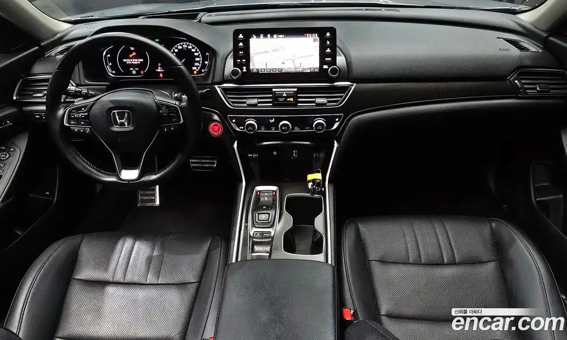 Honda Accord 2018 2.0 автомат (гидро), фото 10