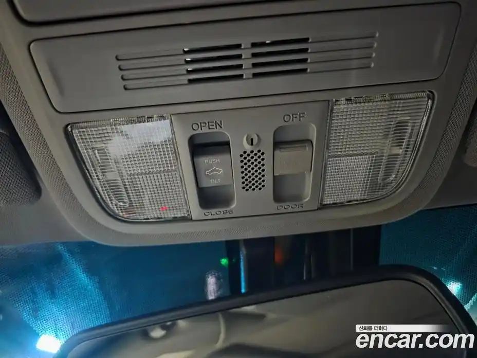 Honda Accord 2016 2.0 автомат (вариатор), фото 16